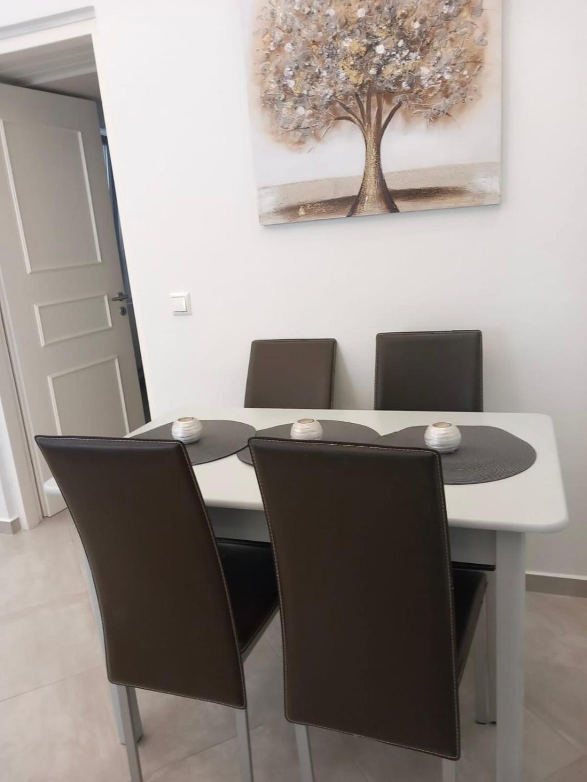 In The Centre For 4 People