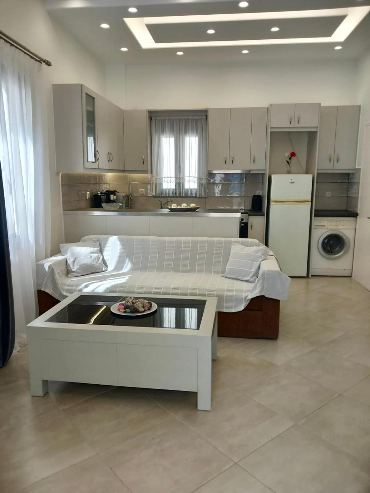Apartment In The Centre For 4 People *